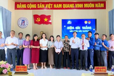 LAN TỎA YÊU THƯƠNG – TIẾP THÊM ĐỘNG LỰC  CHO HỌC SINH VƯỢT KHÓ